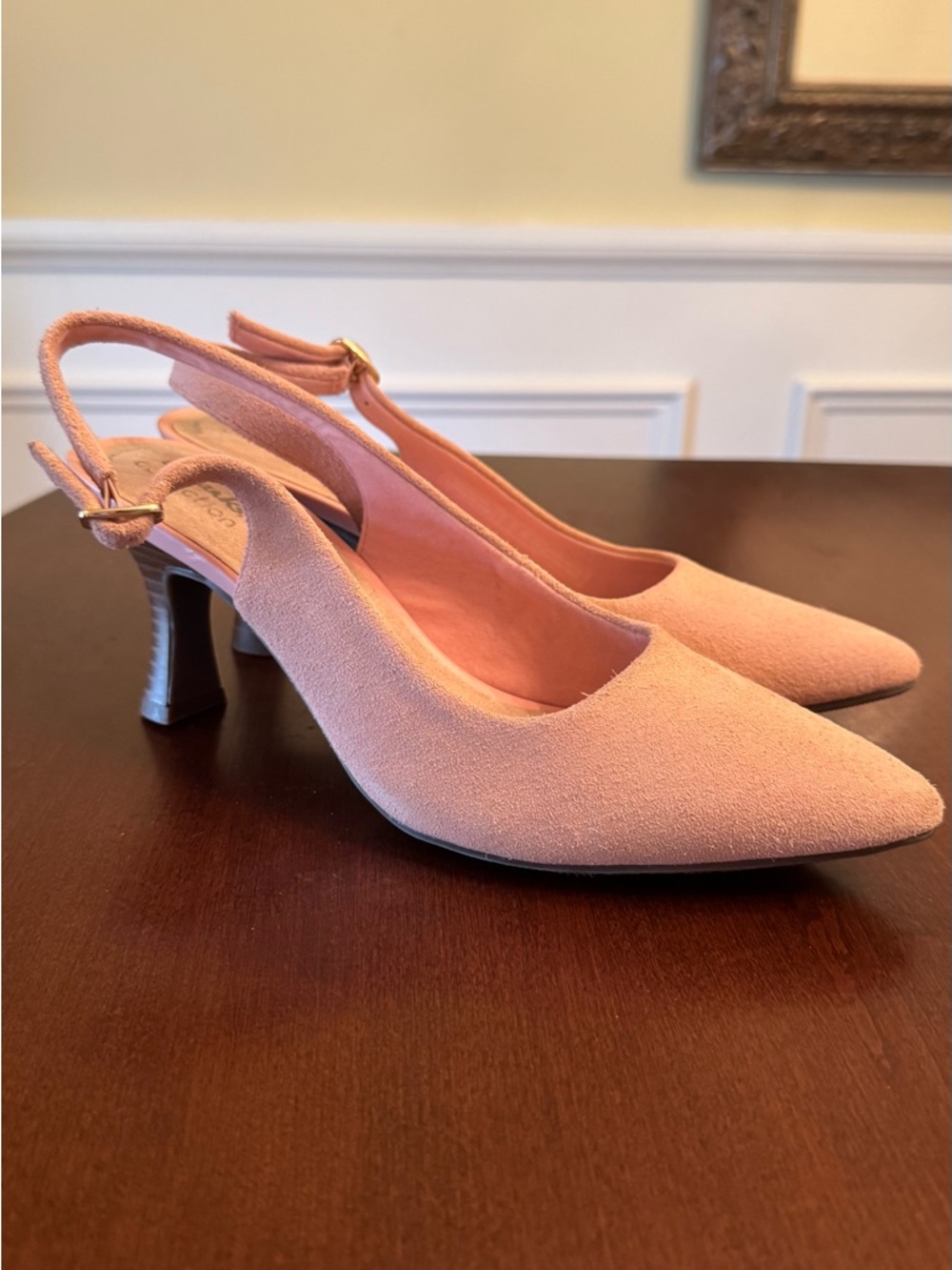 Clarks Women Ballet Pink Suede Slingback Pumps